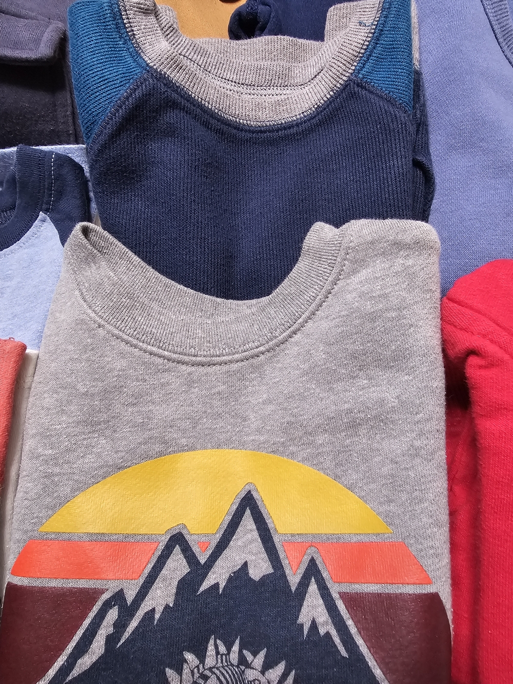 Bundle 15 Pieces Boys 2T Fall Winter Clorhes - Picture 6 of 10